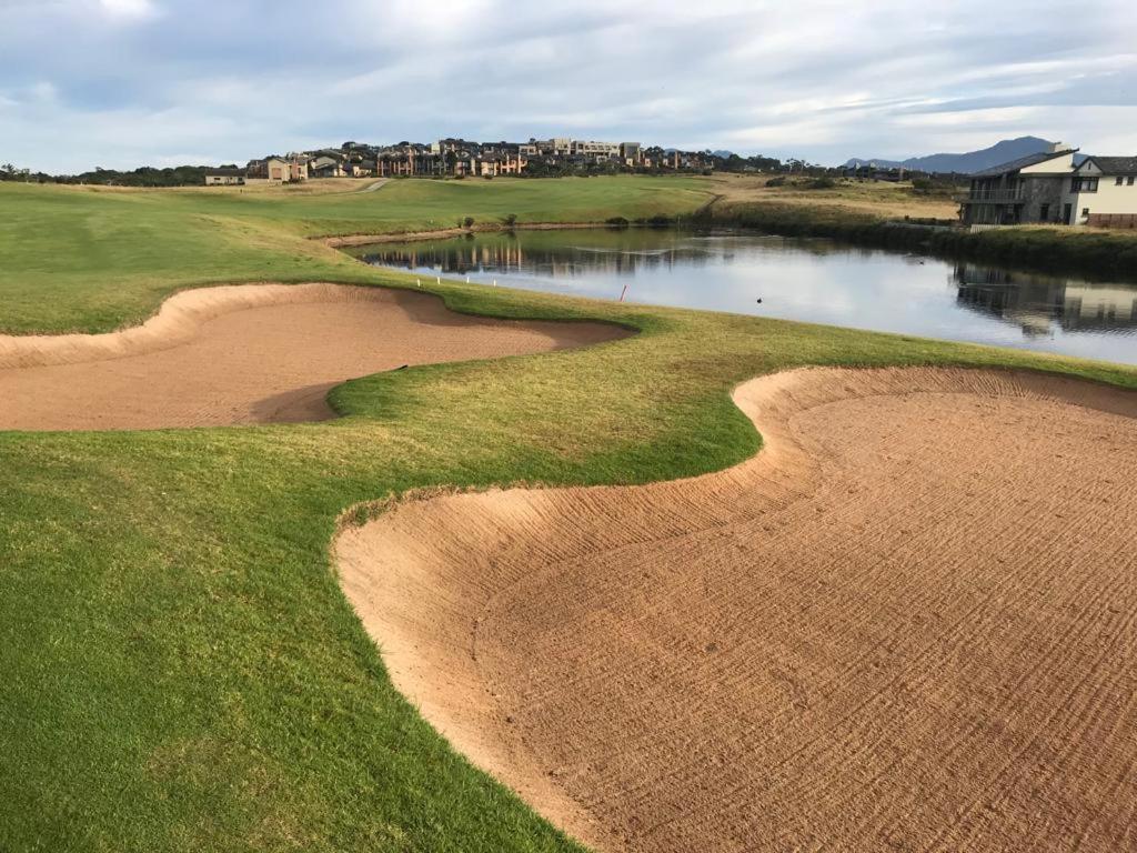 ジョージOubaai Golf Estateアパートメント エクステリア 写真
